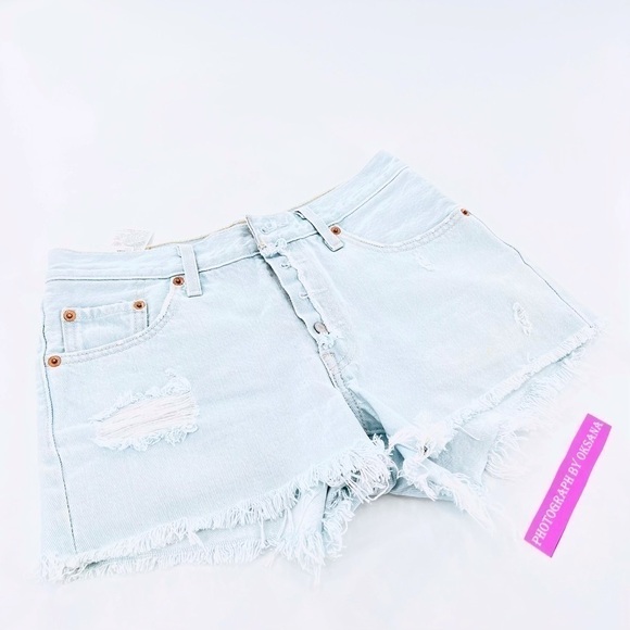 Levi’s 501 Short Light Blue Distressed Cutoffs Button Fly Size W 25 - Picture 7 of 11